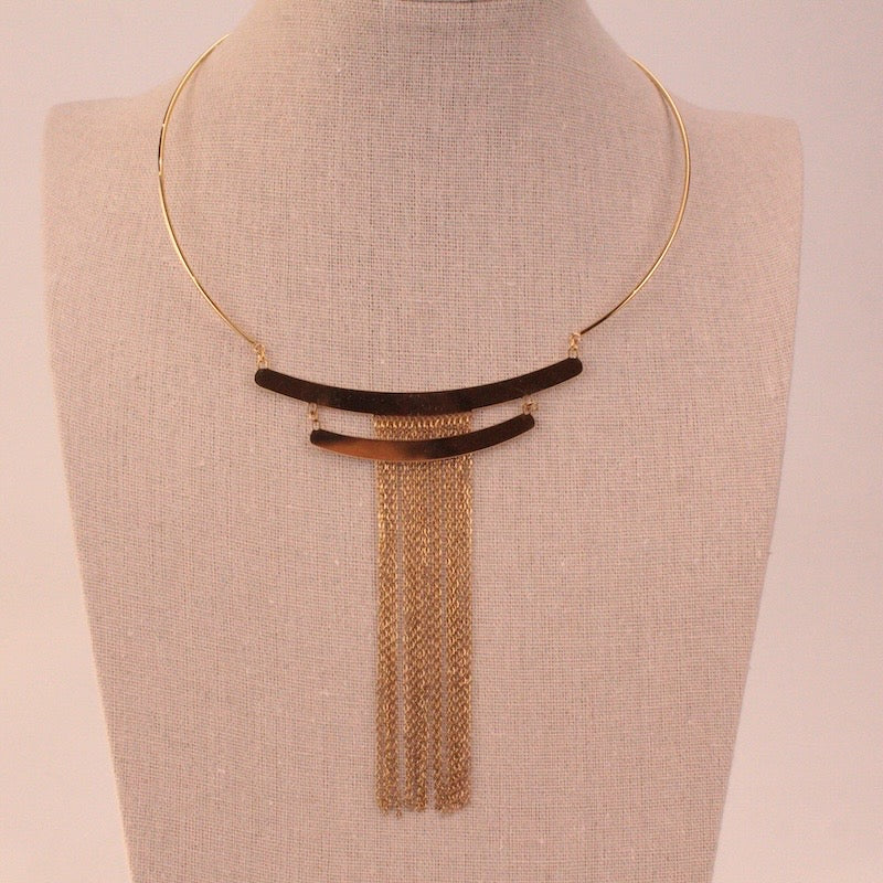 Collar Cortina