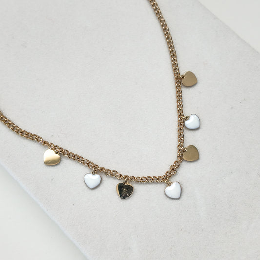 Collar Corazones Blancos